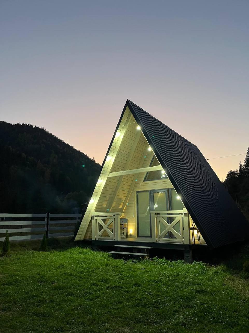 Chalet A Frame House Kryvorivnia *